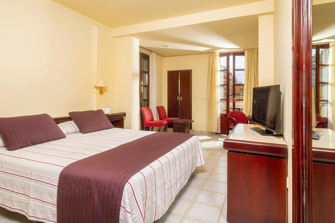 Hotel Guitart Rosa - Adults Only Lloret de Mar Exterior photo