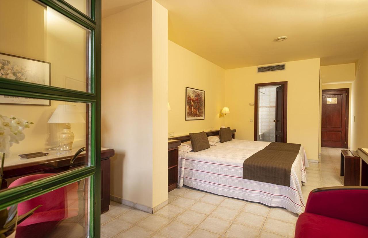 Hotel Guitart Rosa - Adults Only Lloret de Mar Exterior photo